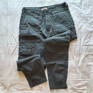 NWOT KENSIE JEANS WOMEN’S SIZE 8/29 BLUE/GREY Cargo Pants